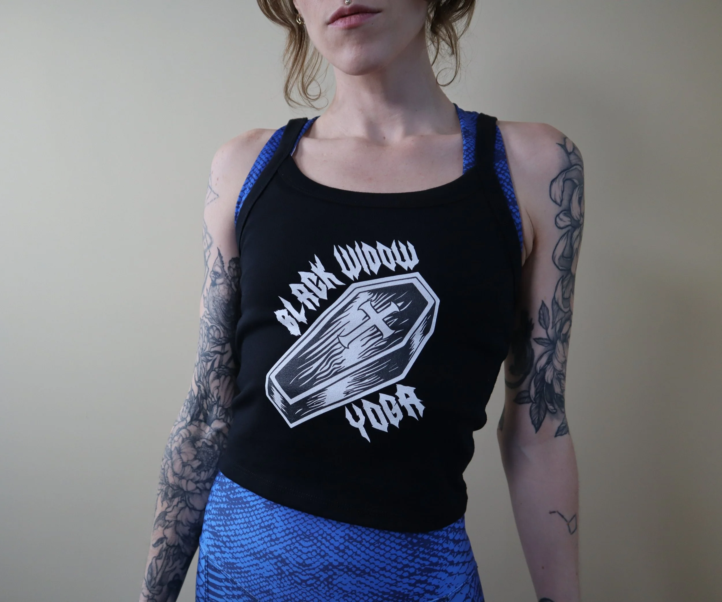 Coffin Short Tank Top — Black Widow Yoga